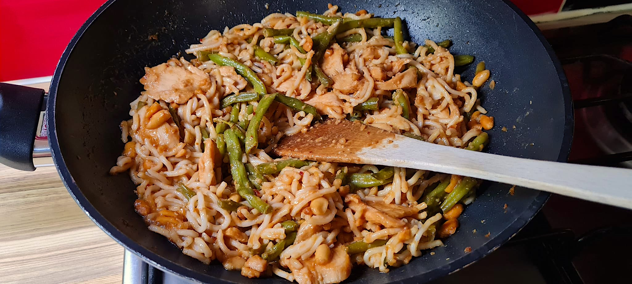 Peanut Satay Noodles With Chicken Quick And Easy Recipes